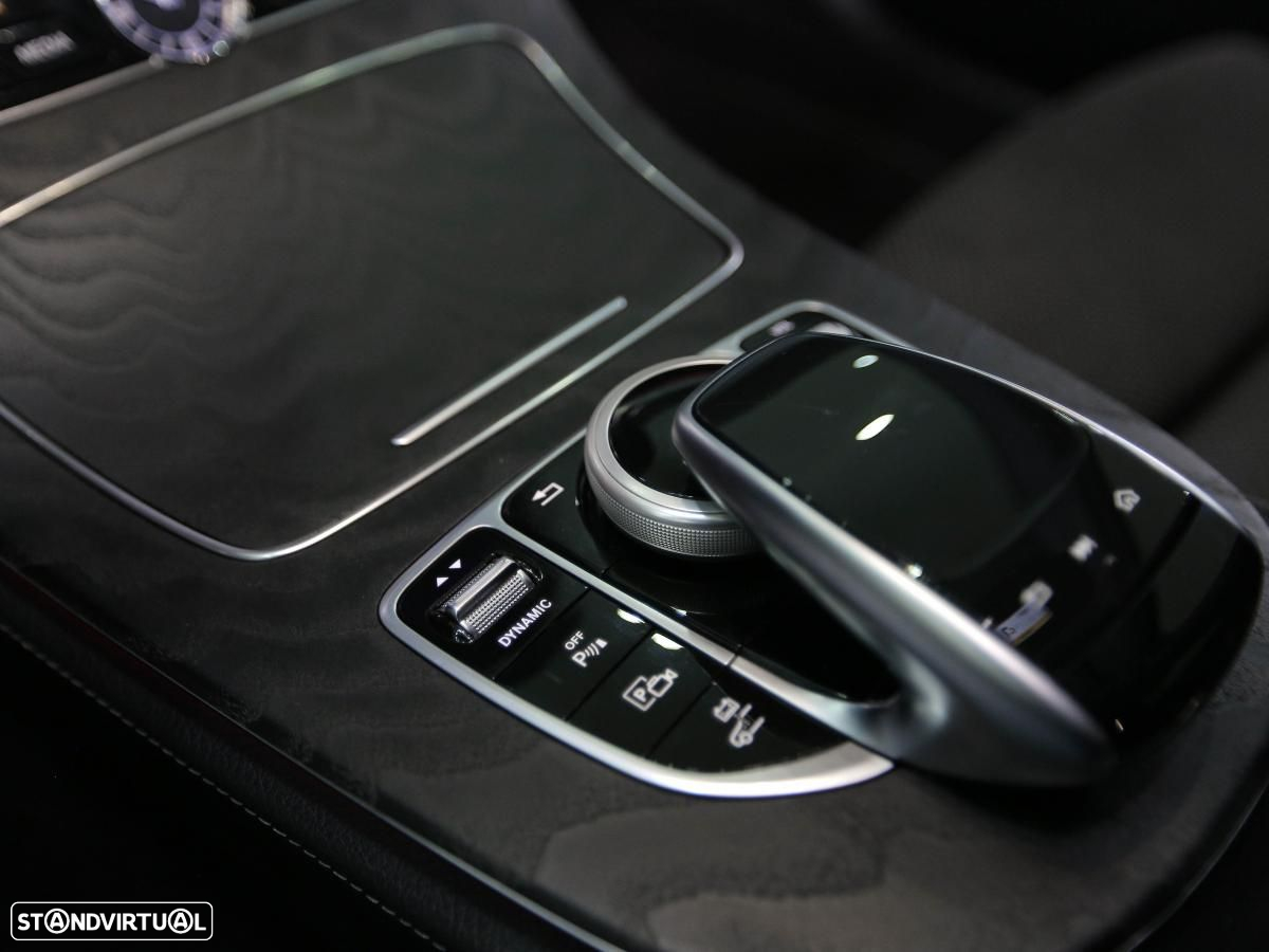 Mercedes-Benz E 300 de Avantgarde - 19