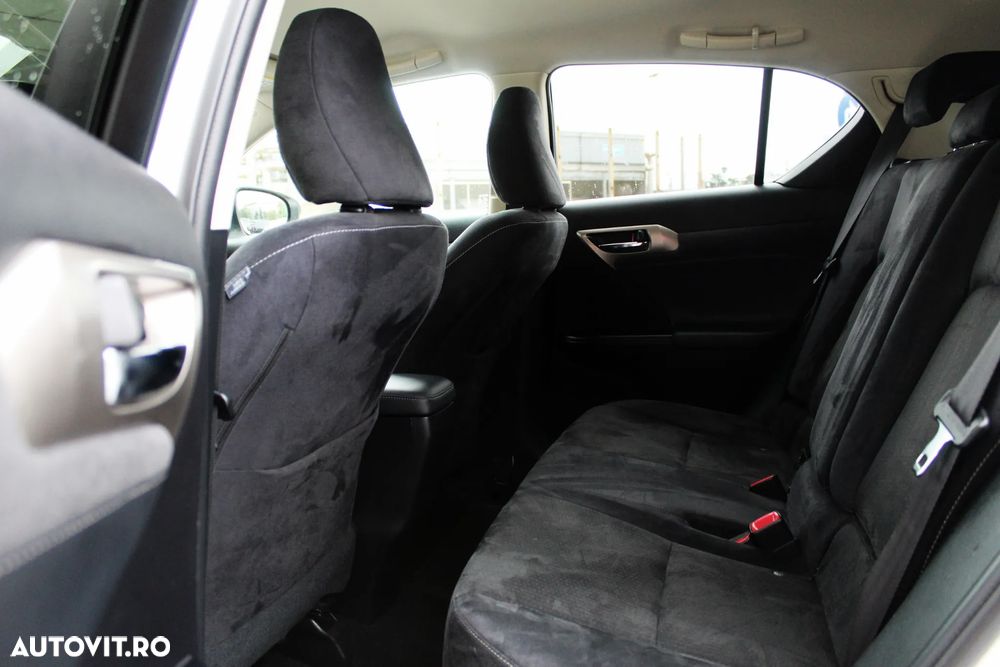 Lexus CT 200h Executive Line - 10