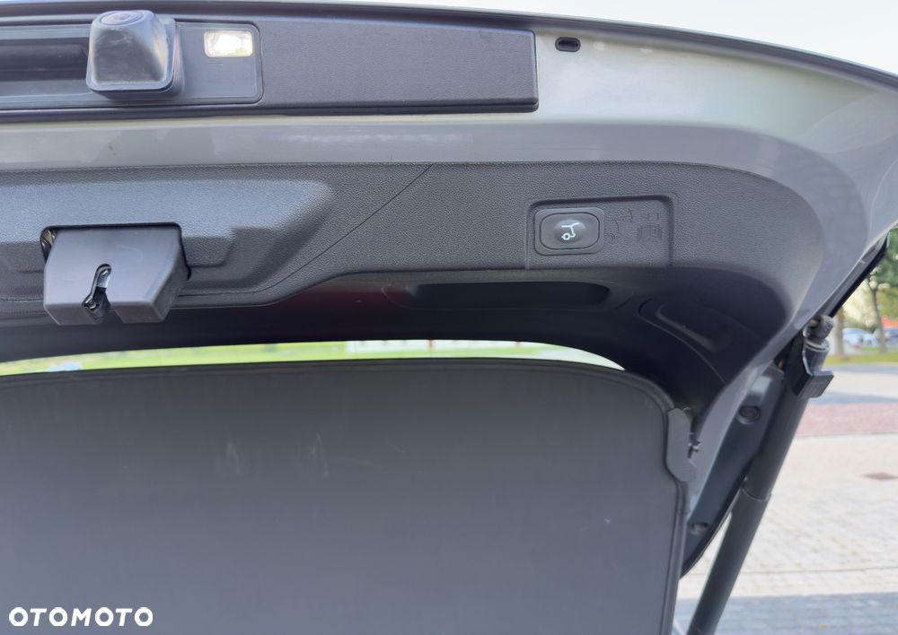 Ford Puma 1.0 EcoBoost Hybrid ST-LINE - 17