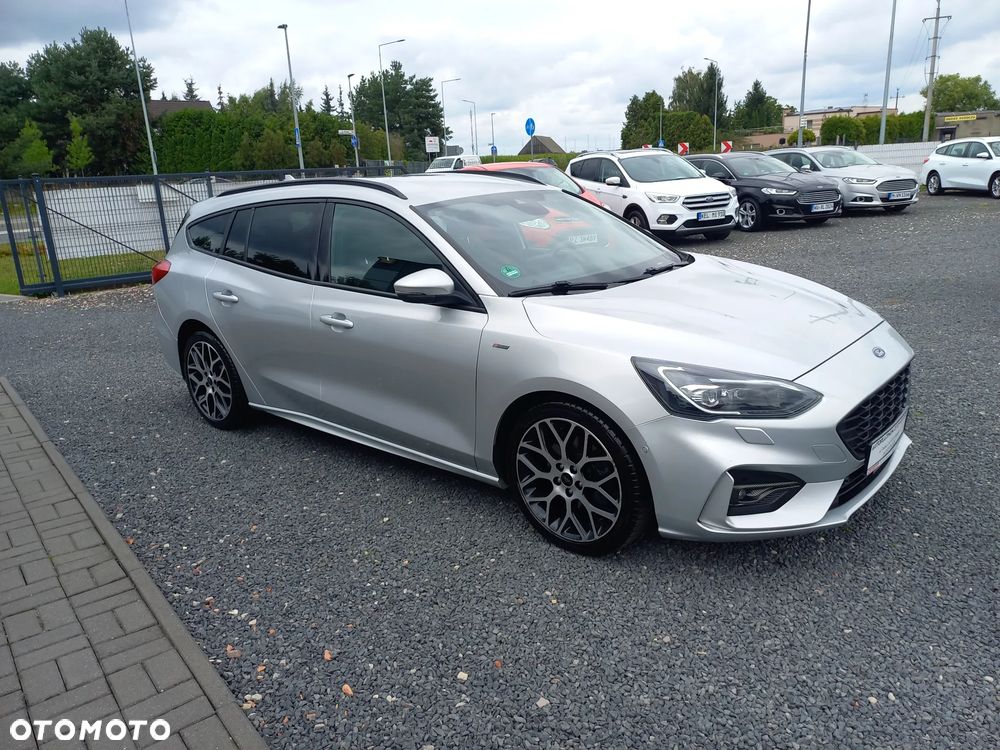 Ford Focus 2.0 EcoBlue STart-Stopp-System ST-LINE - 9