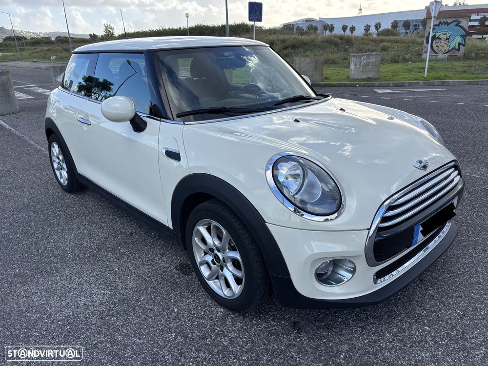 MINI 3 Portas Cooper D - 5