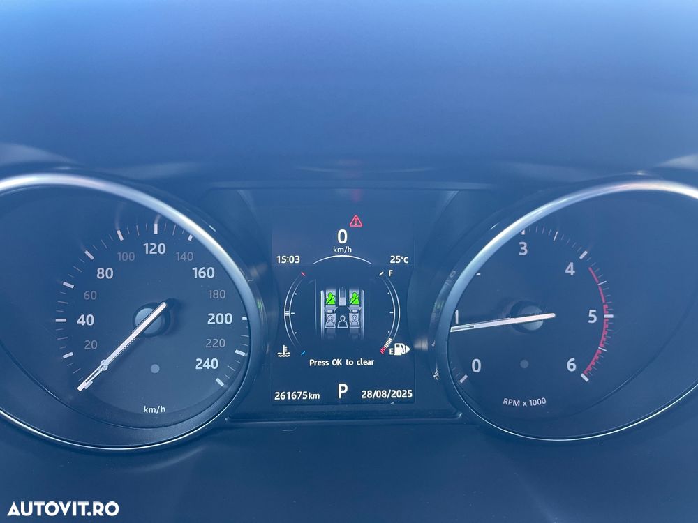 Land Rover Range Rover Evoque 2.0 D150 R-Dynamic HSE - 9