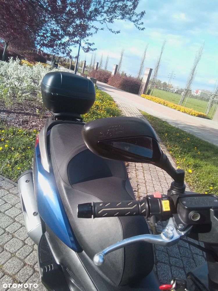 Kymco Downtown - 12
