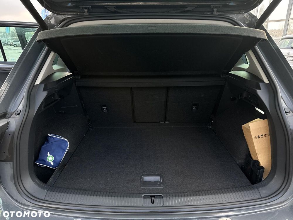 Volkswagen Tiguan 1.5 TSI EVO Elegance DSG - 25