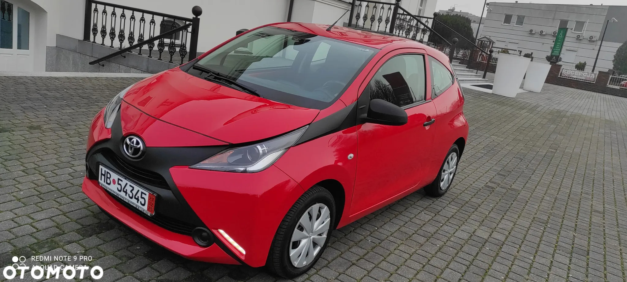 Toyota Aygo x-clusiv - 2
