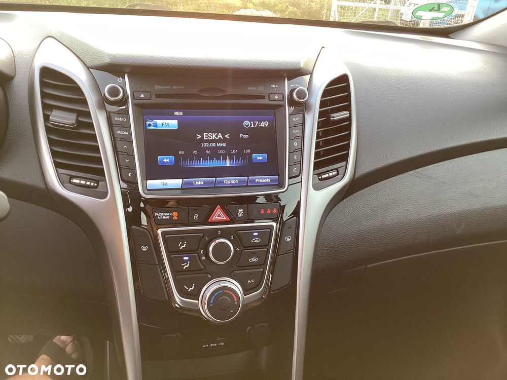 Hyundai i30 1.4 Fifa World Cup Edition - 11