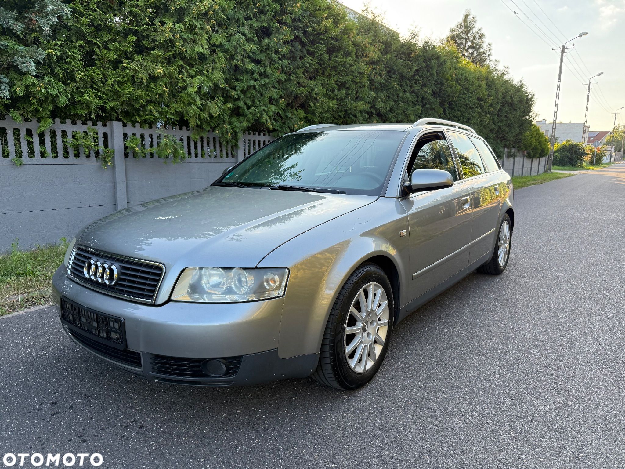Audi A4 2.0 - 1