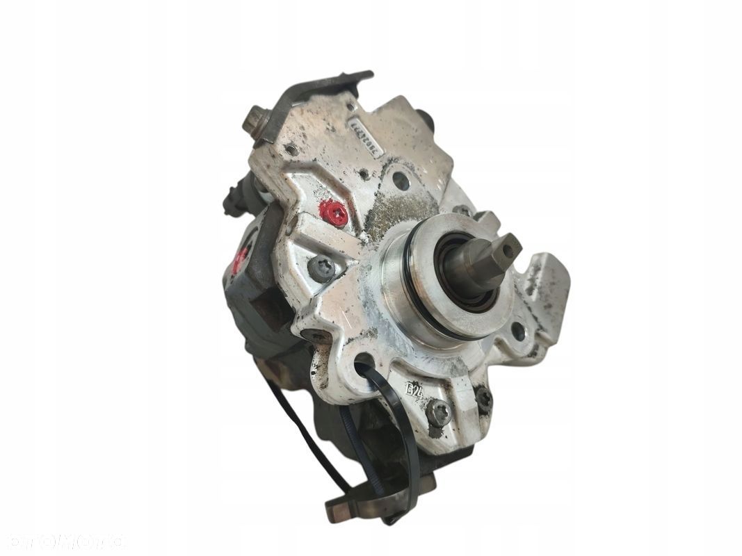 POMPA WTRYSKOWA TOYOTA AURIS I E15 YARIS II COROLLA 1.4 D4D 22100-33040 - 1