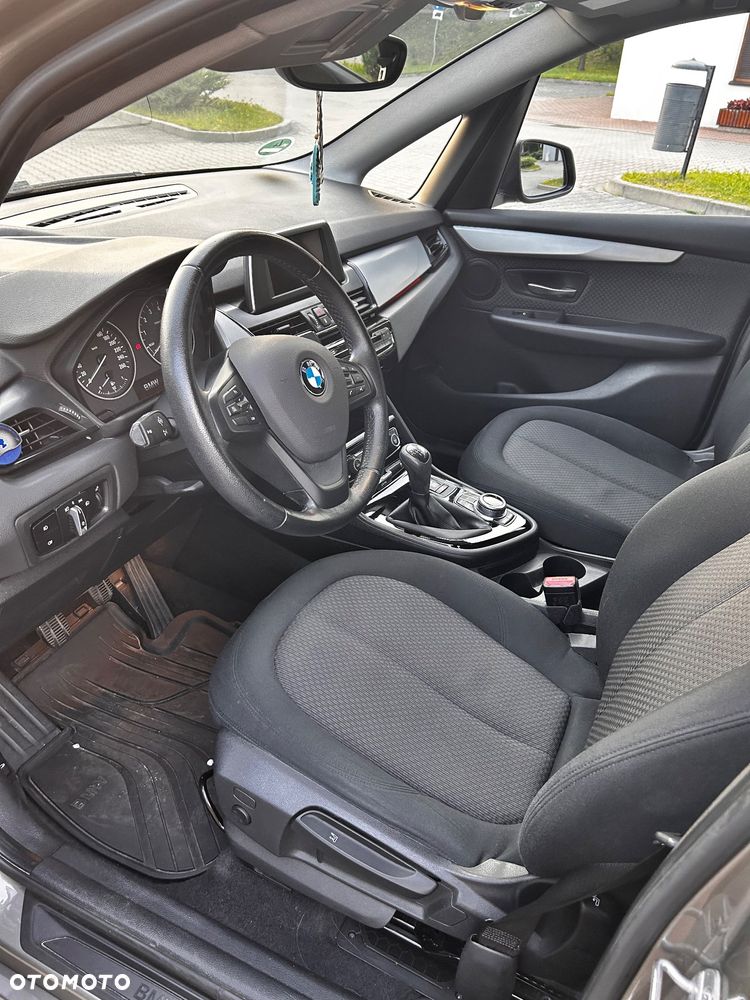 BMW Seria 2 - 11