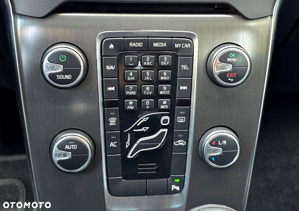 Volvo V40 D2 Momentum - 15
