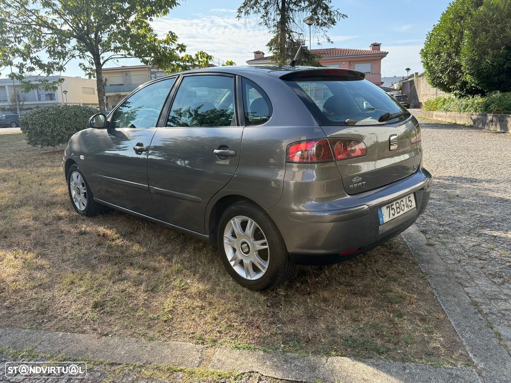 SEAT Ibiza 1.2 12V Reference - 3