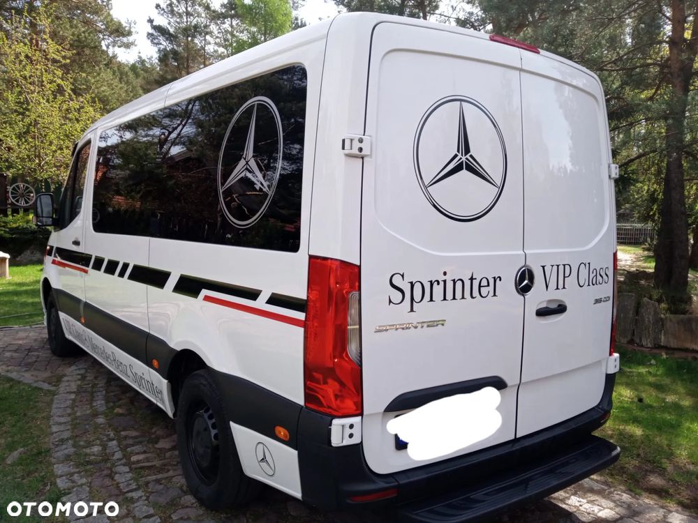 Mercedes-Benz Sprinter 907.221 - 9