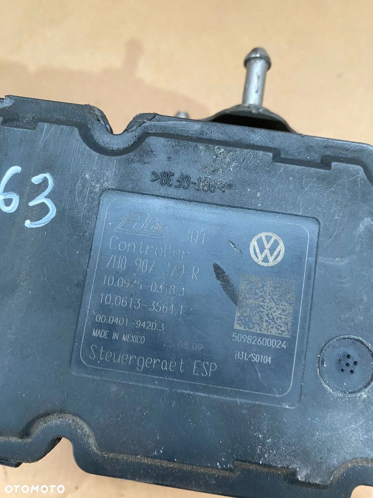 VW TRANSPORTER T5 2.5 TDI POMPA ABS 7H0614517B 7H0907379R - 2