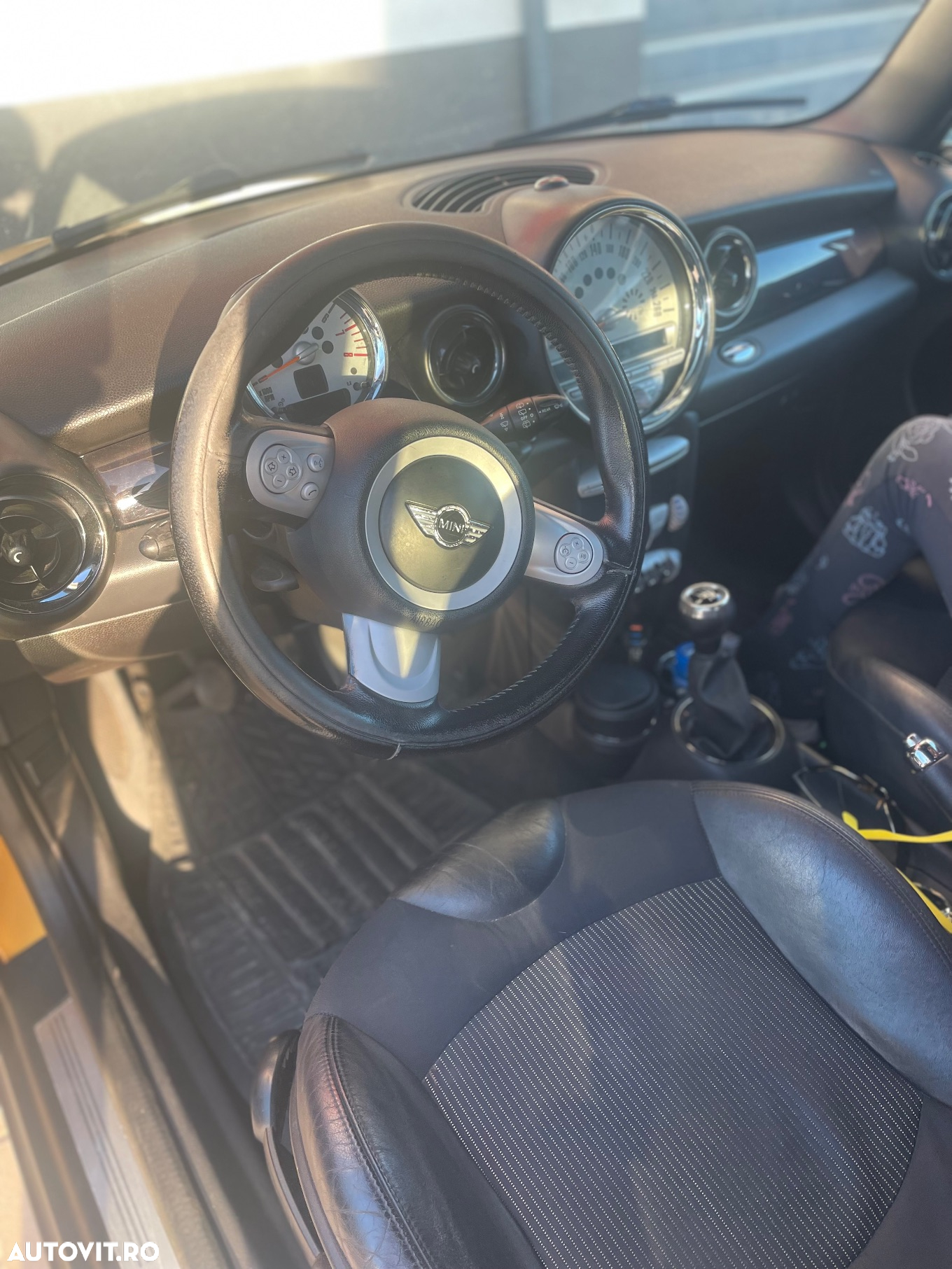 Mini Cooper Cabrio - 3