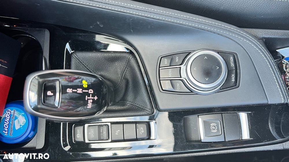BMW X1 xDrive20d AT - 8