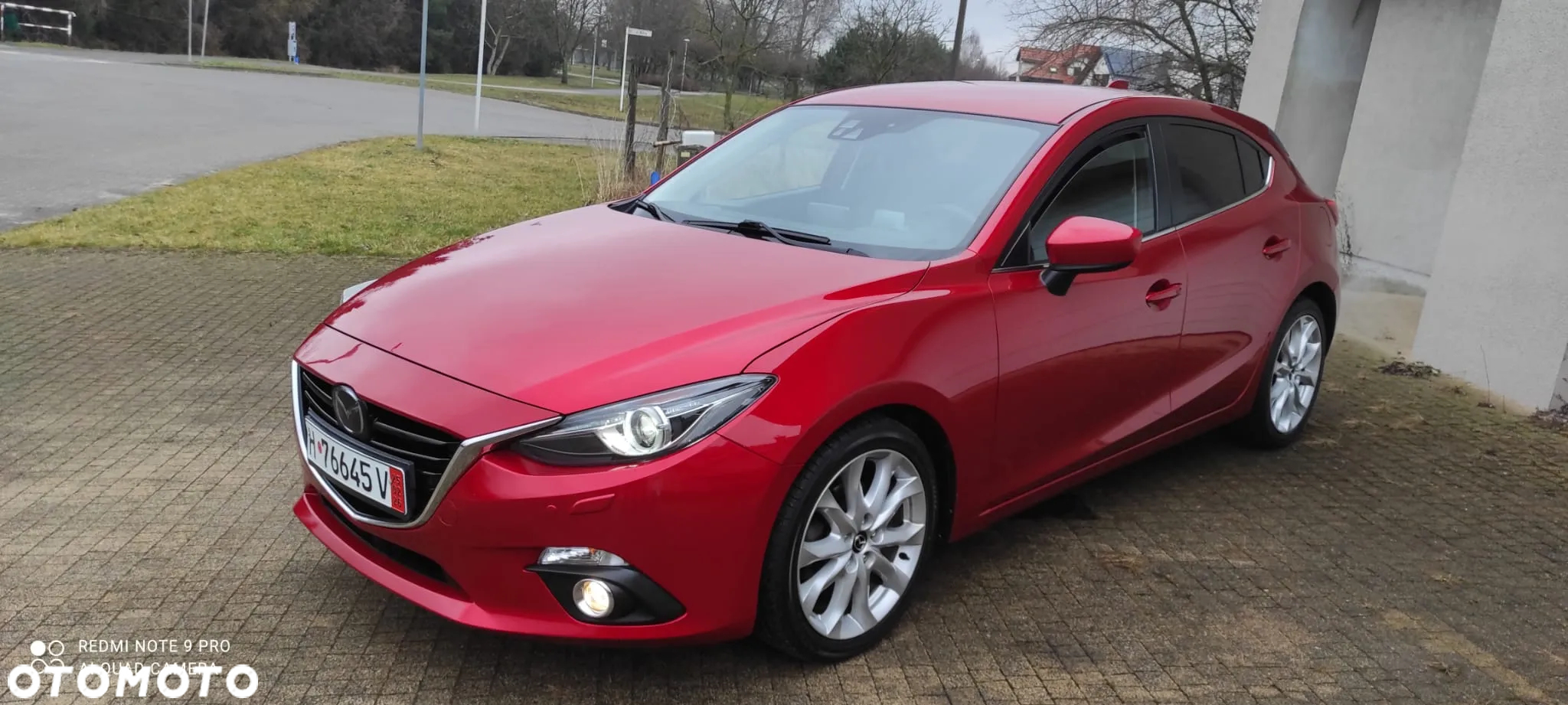 Mazda 3 SKYACTIV-D 150 Automatik Exclusive-Line - 2