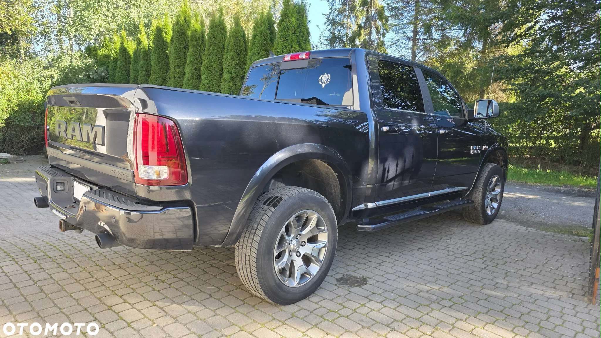 Dodge RAM 1500 5.7 4x4 - 7