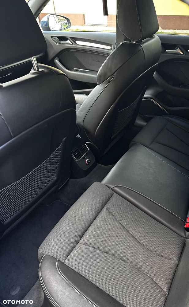 Audi A3 Sportback 2.0 TDI Ambition - 16