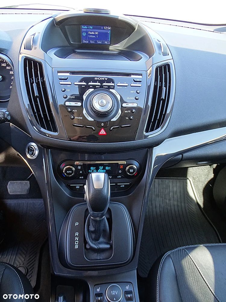 Ford Kuga 2.0 TDCi 4x4 Titanium - 28