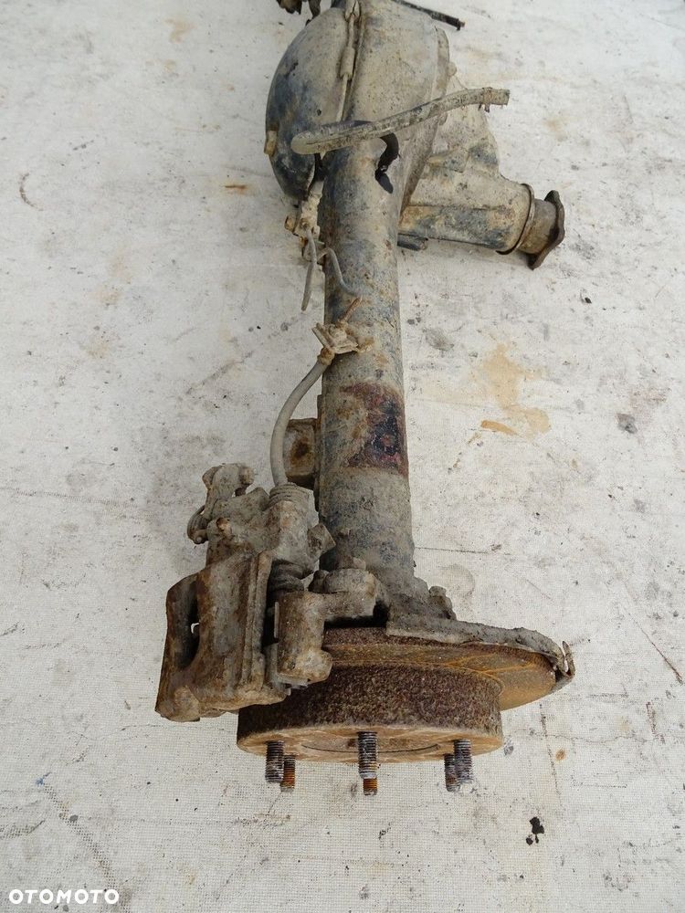 MOST TYŁ DYFER  ISUZU TROOPER I (UBS) 1983 - 1991 2.3 4WD 66 kW [90 KM] benzyna 1984 - 1991 - 6