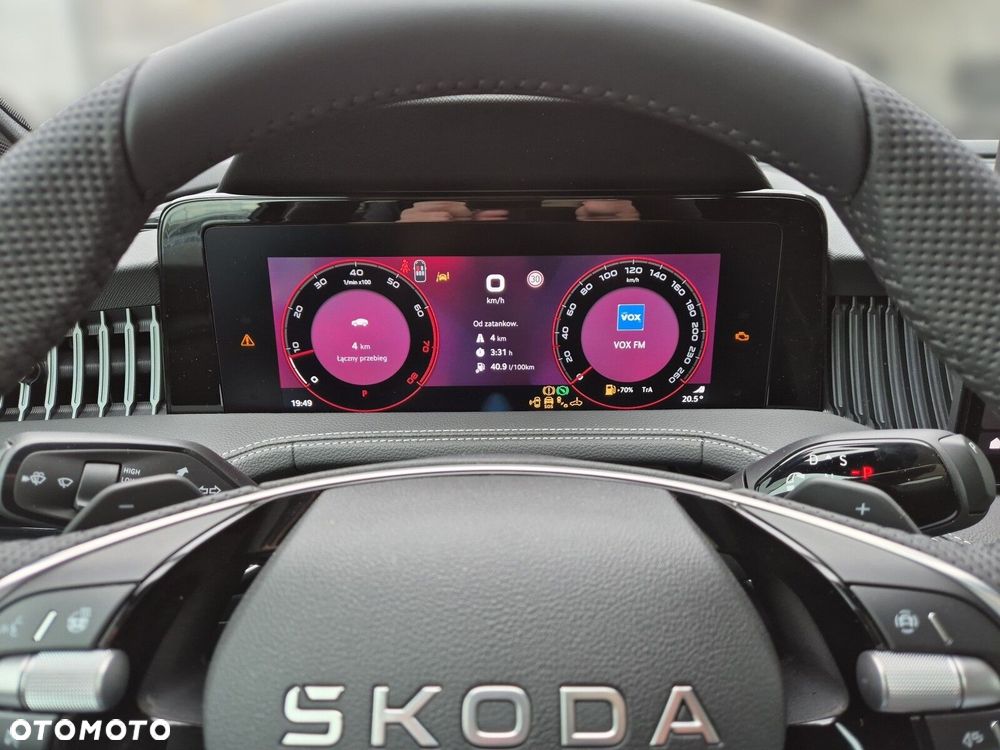 Skoda Superb 2.0 TSI Sportline DSG - 25