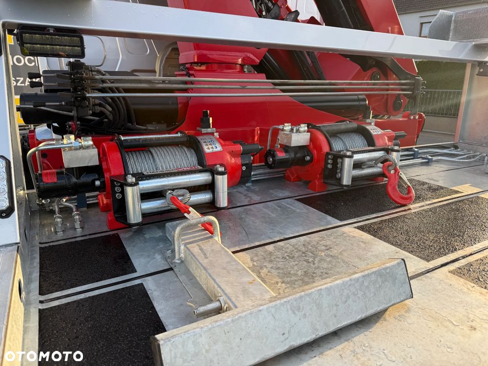 Mercedes-Benz Antos - 12