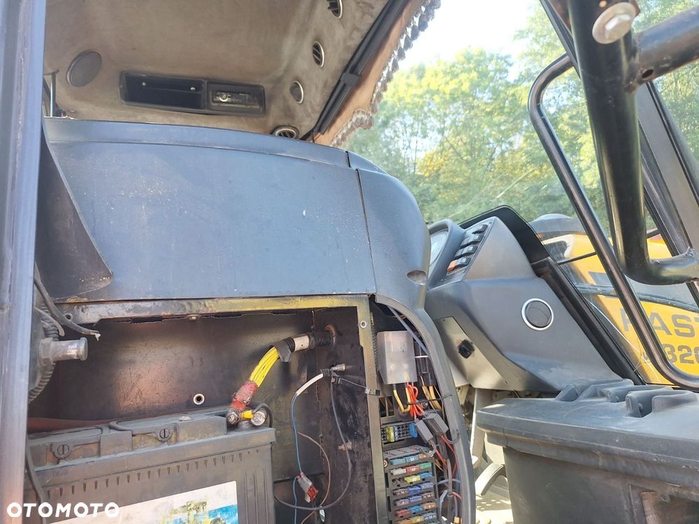 JCB Fastrac Hmv 3200 4X4 - 29