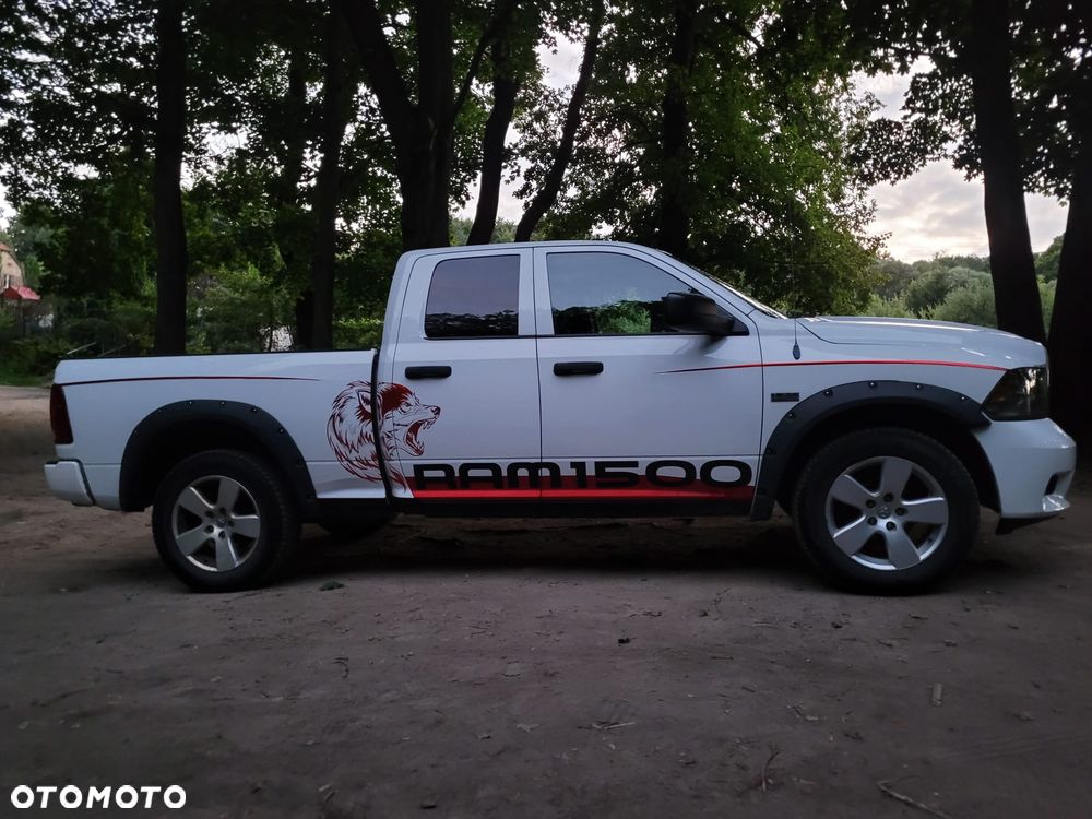 Dodge RAM 5.7 4x4 - 4