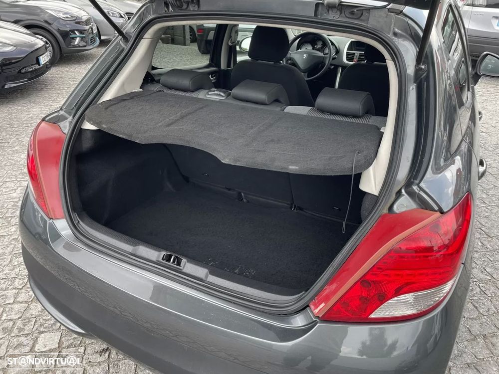Peugeot 207 1.4 HDi Urban - 25