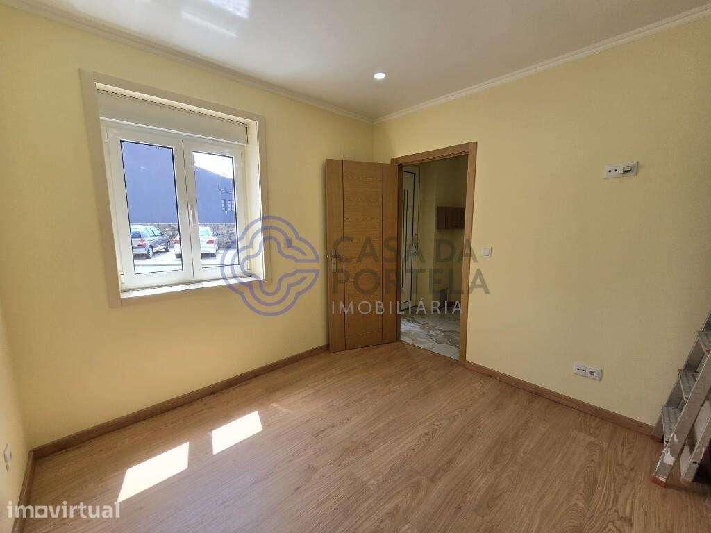 Venda Moradia T2 S. Roque - Porto - Grande imagem: 3/25