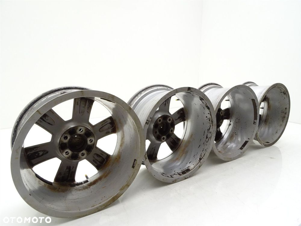 Komplet felg alufelgi koła r17 5x112 felga alufelga 8r0601025 audi q5 8r - 9
