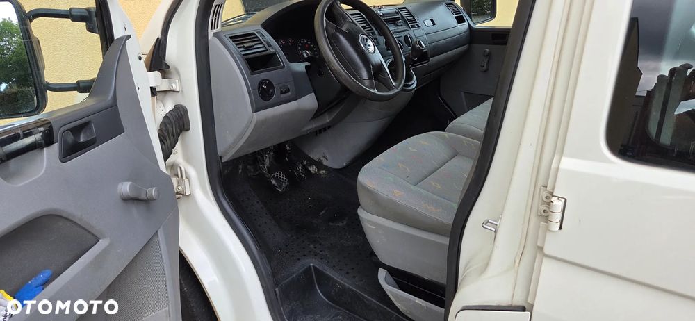 Volkswagen Transporter - 17
