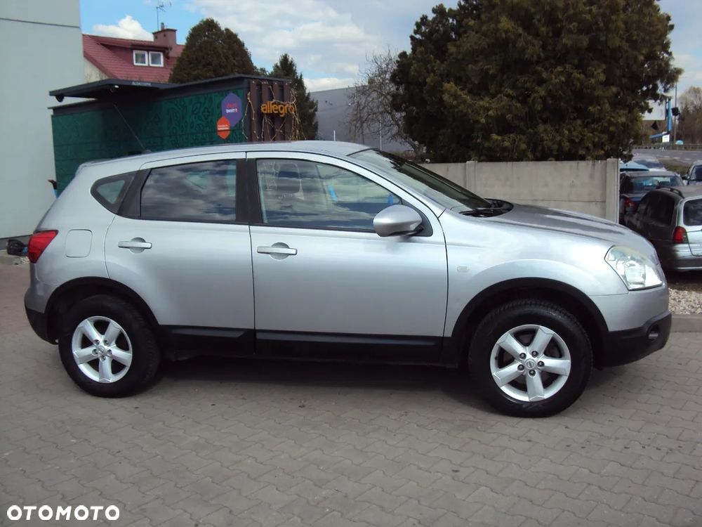 Nissan Qashqai 2.0 4 x 4 visia - 6