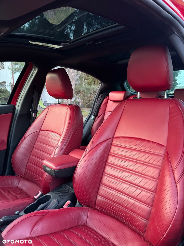 Alfa Romeo Giulietta 1750 TBi QV TCT - 22
