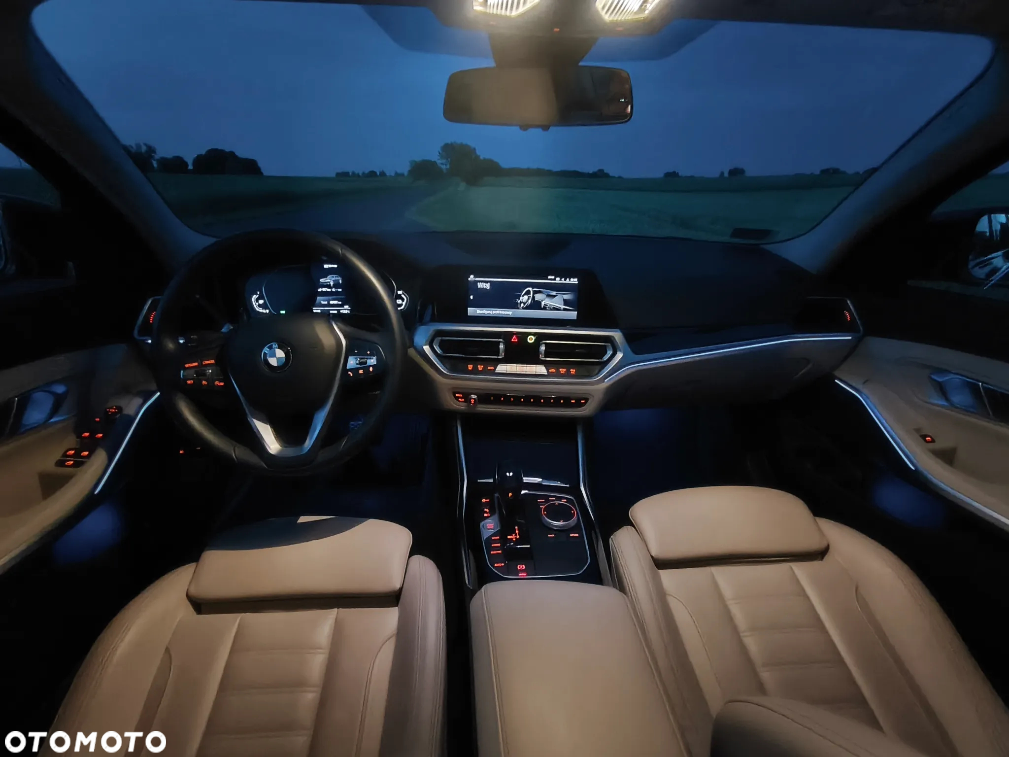 BMW Seria 3 330e - 28