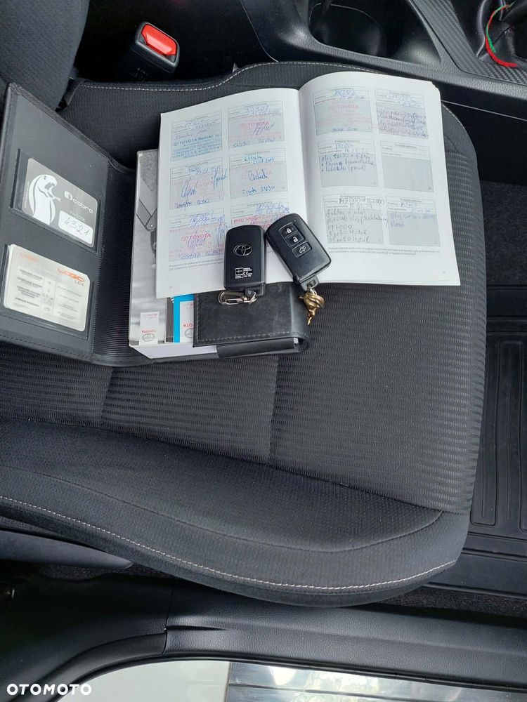 Toyota RAV4 2.0 Premium - 7