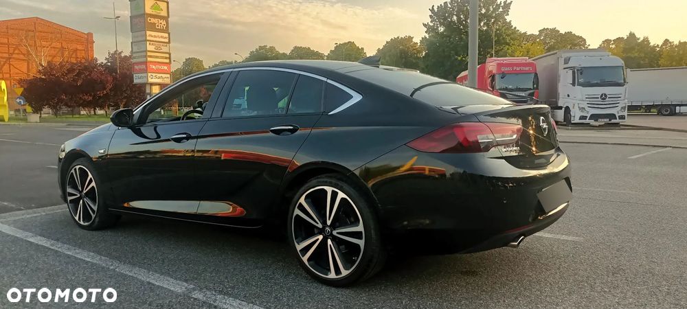 Opel Insignia 2.0 CDTI Elite S&S - 10