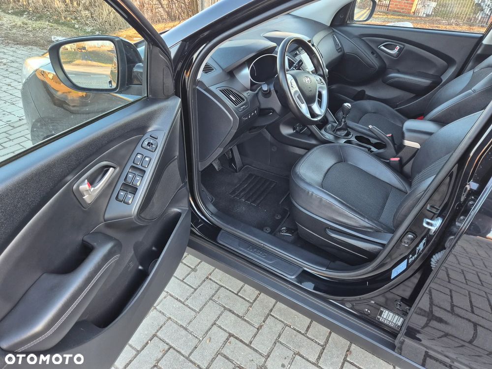 Hyundai ix35 1.7 CRDi 2WD blue Style - 8