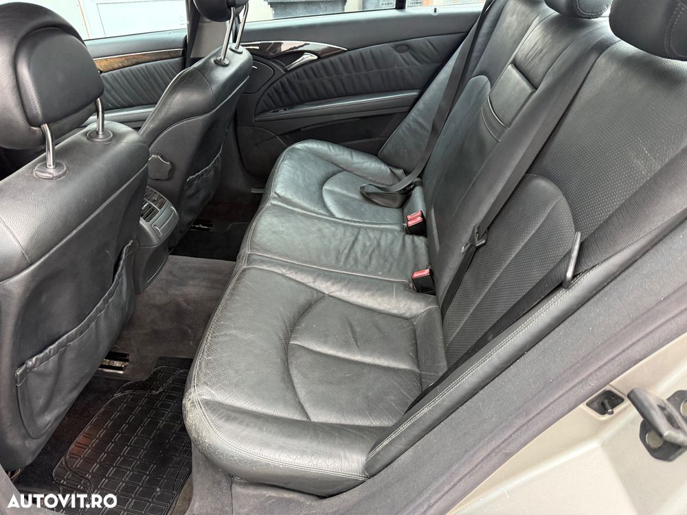 Mercedes-Benz E 200 T Kompressor Automatik Avantgarde - 11