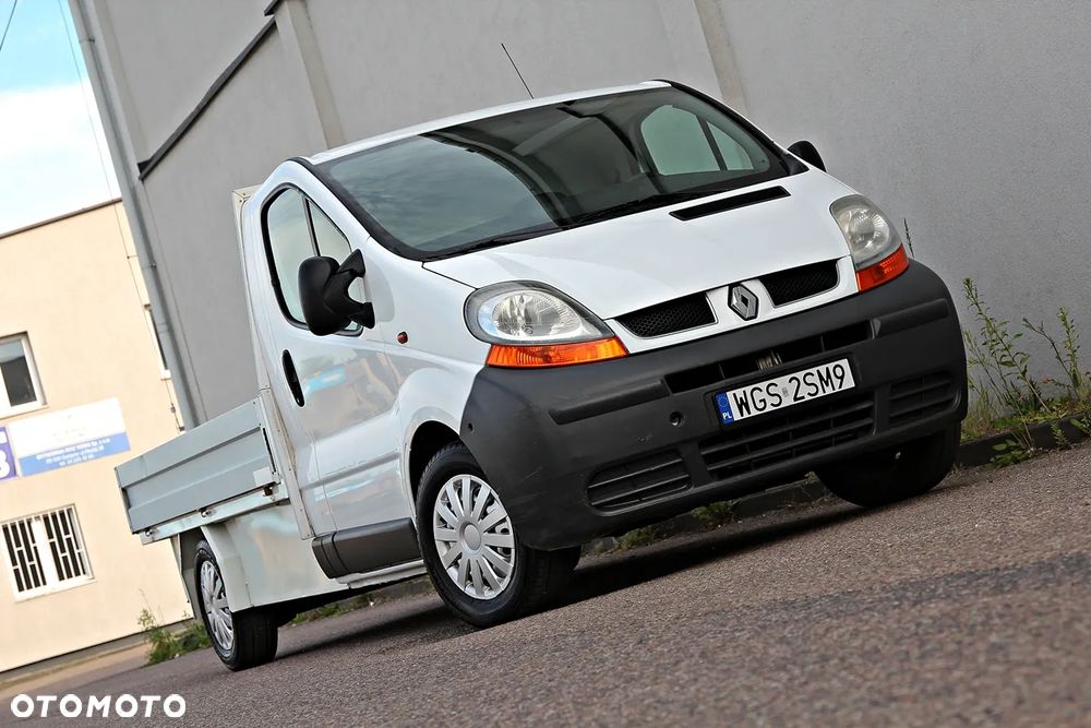 Renault Trafic - 22