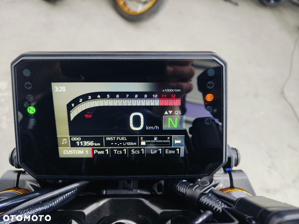 Yamaha MT - 19