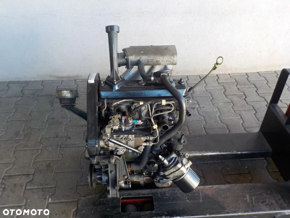 VW T4 1.9 D 1X KOMPLETNY SILNIK Z POMPĄ SPRAWDZONY - 1
