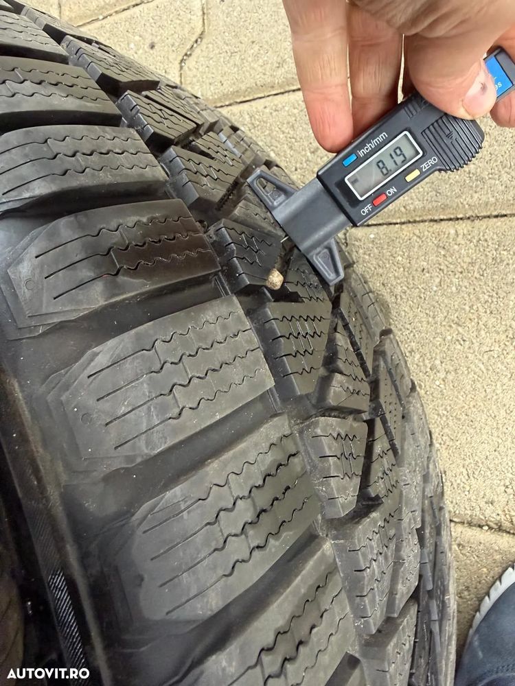 275 45 R20 IARNA KUMHO - 2