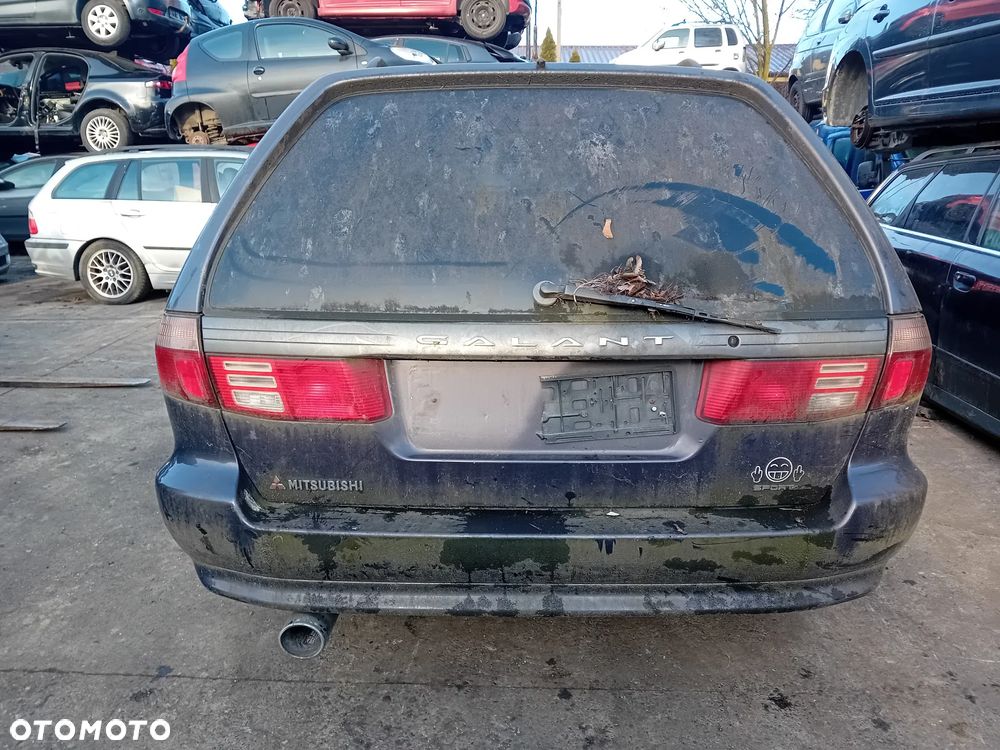 *MITSUBISHI GALANT* Samochód na części - 3