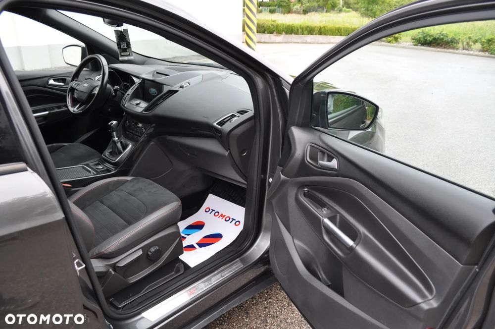 Ford Kuga 2.0 TDCi 4x4 Individual - 14