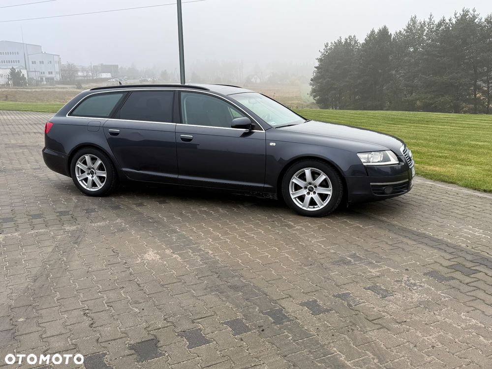 Audi A6 Avant 2.4 Multitronic - 17