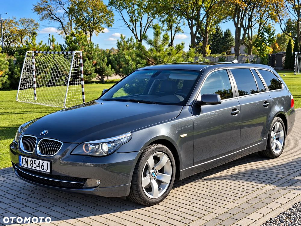 BMW Seria 5 525d - 11
