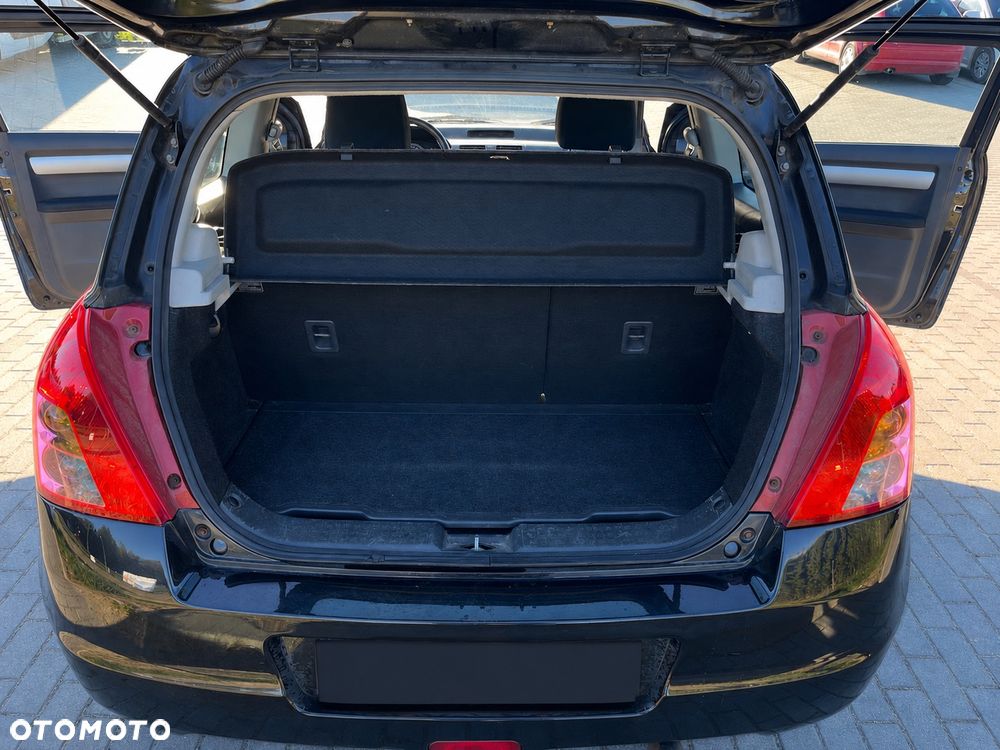 Suzuki Swift 1.3 Classic - 11