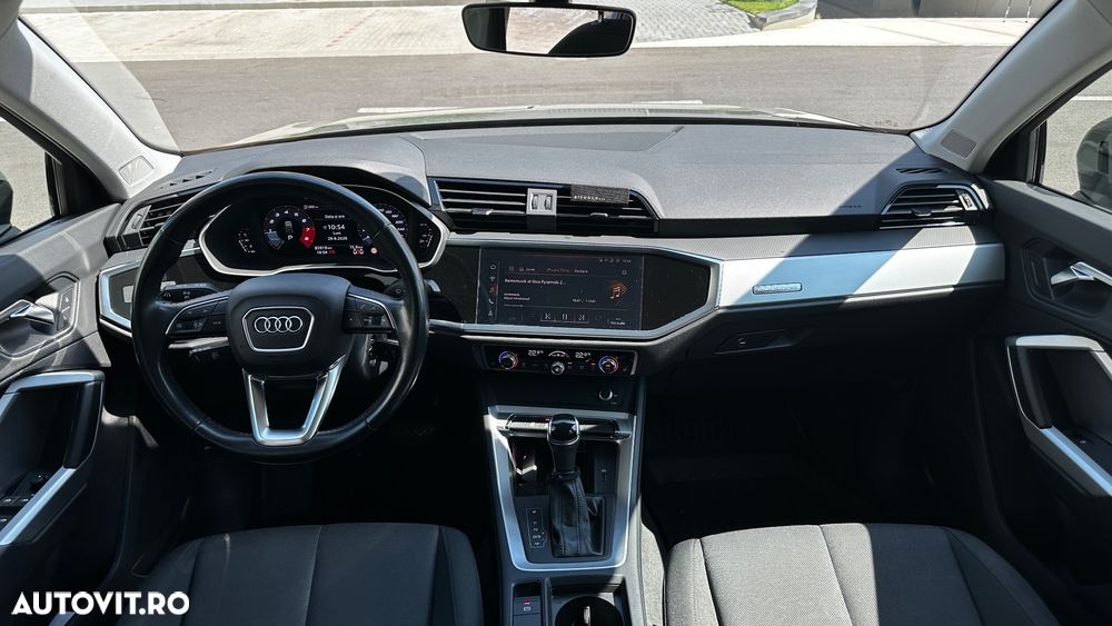 Audi Q3 2.0 40 TFSI S tronic quattro Basic - 5