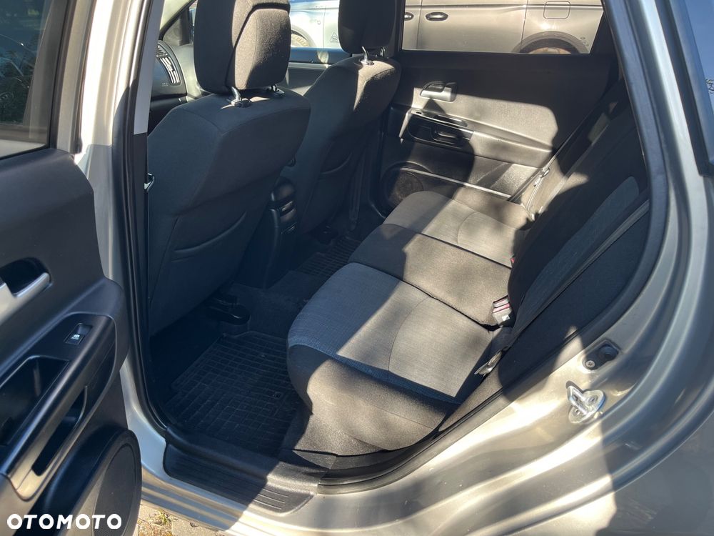 Kia Ceed 1.6 Crdi Comfort + - 9